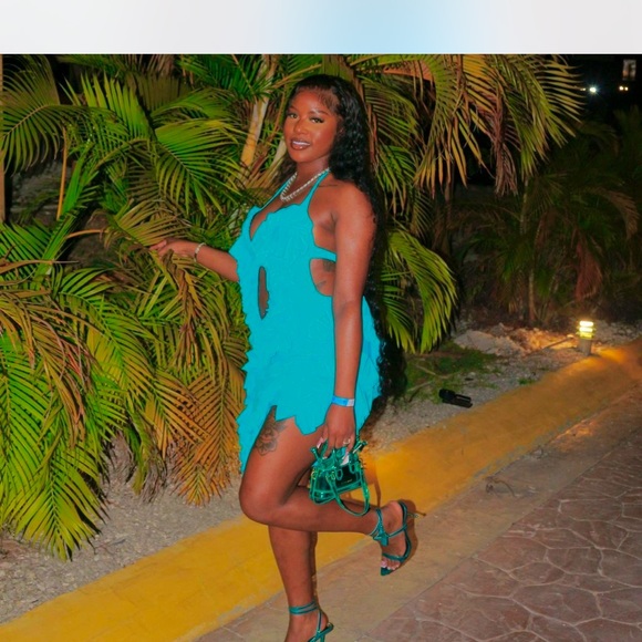 Blue Asymmetrical Ruffled High-Low Dress - Picture 2 of 5